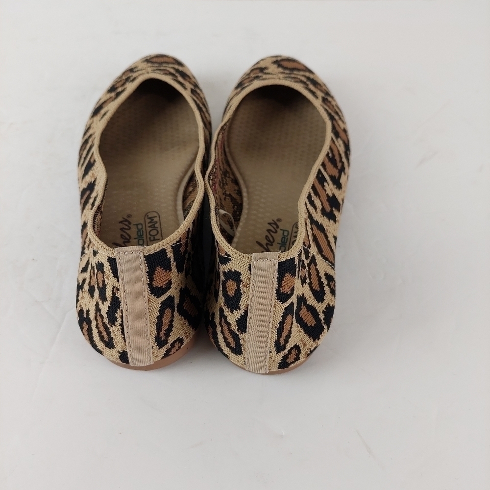 SKECHERS Women's Cleo Claw-Some Natural Leopard Print Slip-on‎ Ballet Flats 6.5. - Picture 8 of 11